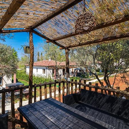 Apartmani Noa I Natali Kaldanija Exteriér fotografie