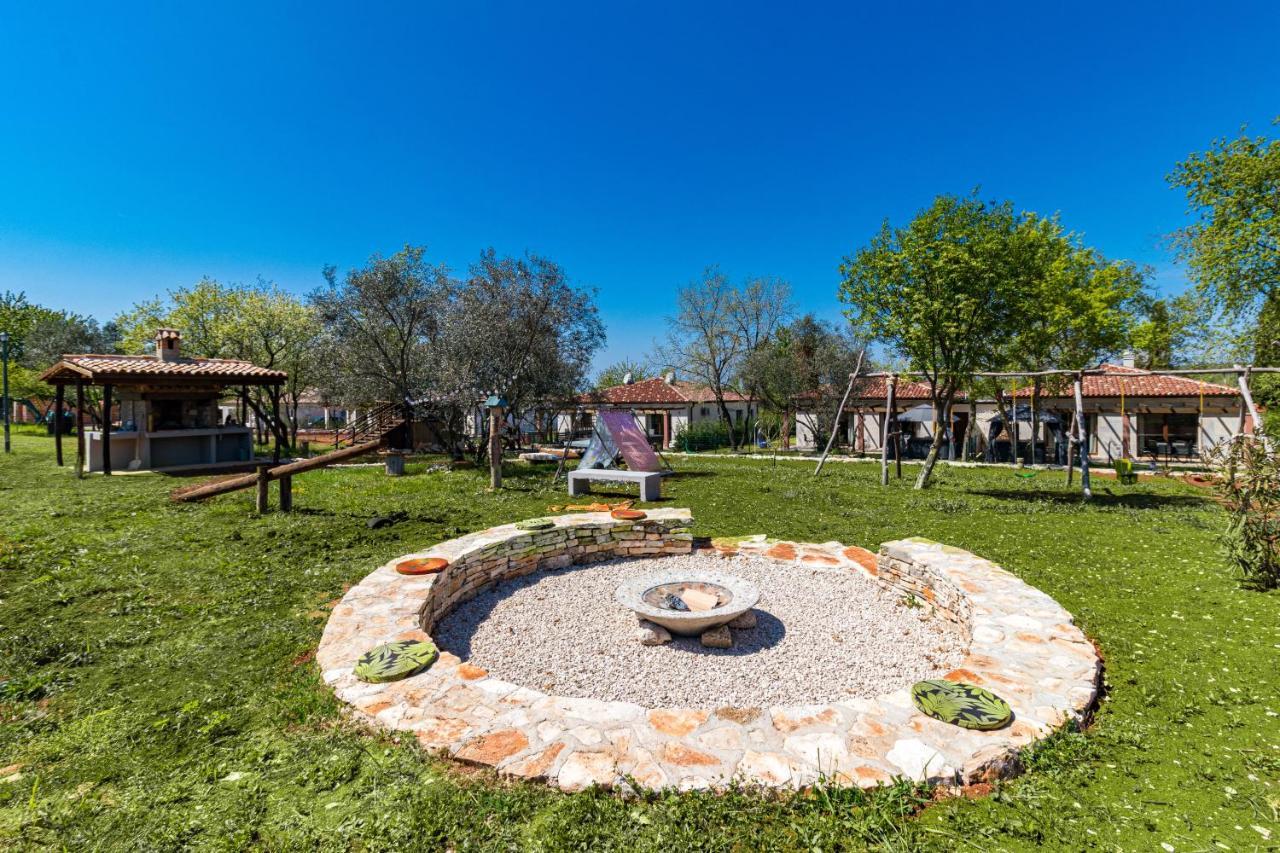 Apartmani Noa I Natali Kaldanija Exteriér fotografie